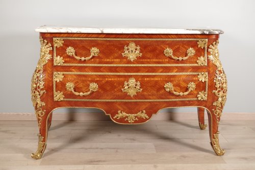 Commode sauteuse époque Napoléon III - Mobilier Style Napoléon III