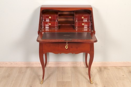 Bureau de pente Louis XV en acajou - Antiquités Saint Jean