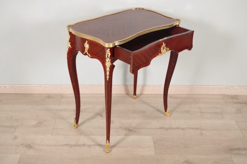 Table à écrire en bois de violette et acajou vers 1880 - Mobilier Style Napoléon III