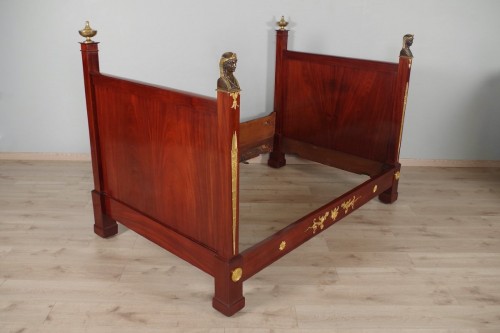 Furniture  - Bed with dragons Return from Egypt