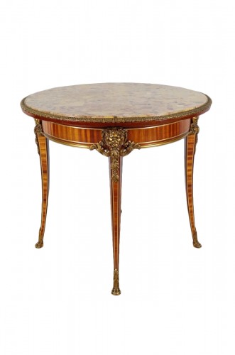 Christian Krass (1868-1957) - Pedestal table