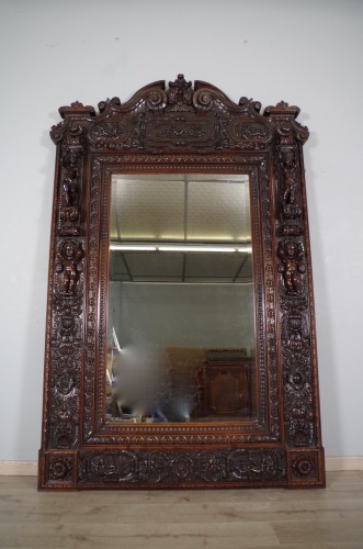 Miroir en noyer sculpté vers 1880 - Antiquités Saint Jean