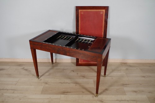 Directoire period tric-trac table - Directoire