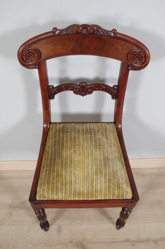 Antiquités - Suite de six chaises d'époque Charles X