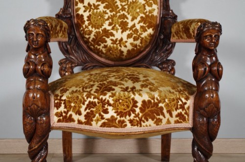 Antiquités - Pair of carved walnut ceremonial armchairs circa 1880