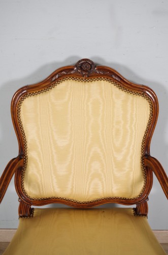 Fauteuil époque Louis XV estampillé Nogaret - Sièges Style Louis XV