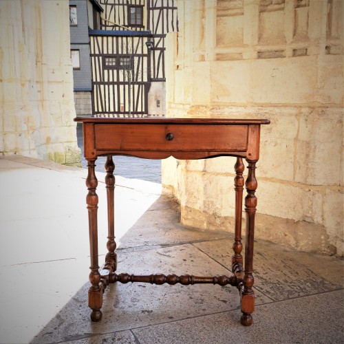 Table en gaïac et merisier époque Louis XIII - Mobilier Style Louis XIII