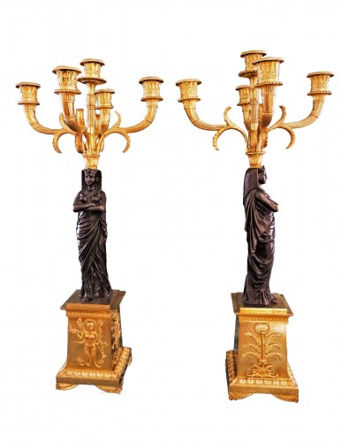 Paire de candélabres Empire  en bronze patine et doré