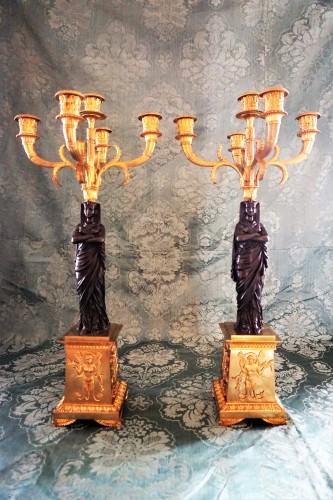 Paire de candélabres Empire  en bronze patine et doré - Luminaires Style Empire