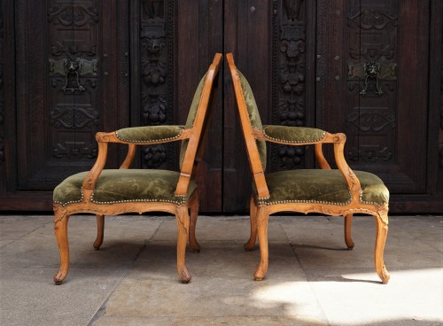 Paire de fauteuils Louis XV en hêtre - Sièges Style Louis XV