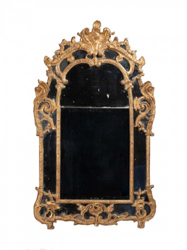 French 18th century mirror with parecloses