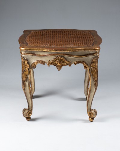 Antiquités - Tabouret en bois laqué et doré Italie XVIIIe siècle