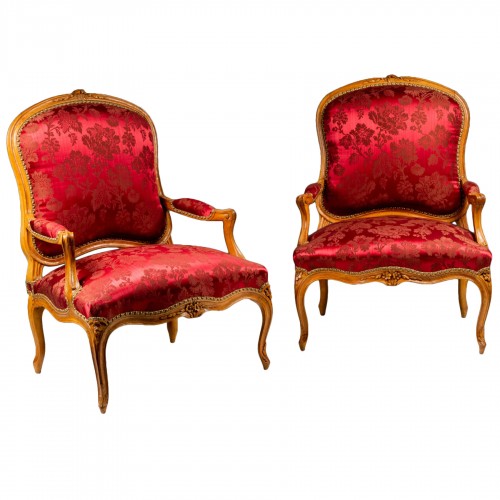 Paire de fauteuils à la Reine d'époque Louis XV estampillée C.L Burgat