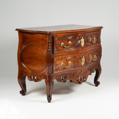 Commode provençale du XVIIIe siècle - Mobilier Style Louis XV