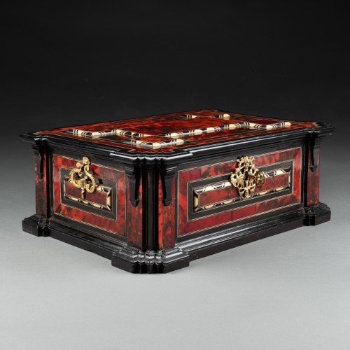 Coffret en ébène fin XVIIe siècle début XVIIIe siècle - Objets de Vitrine Style Louis XIV