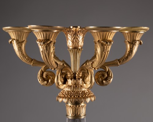 Empire - Paire de candélabres en bronze patiné et doré Epoque Empire