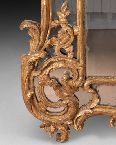 Miroir à parecloses en bois doré Epoque Régence - Régence