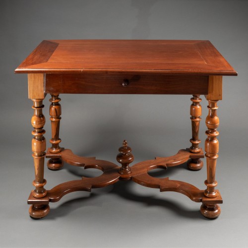 Louis XIV period table in guaiac and mahogany - Furniture Style Louis XIV