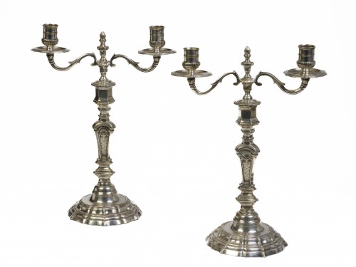 Paire de candélabres en bronze argenté Epoque Louis XV