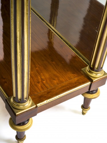 Louis XVI - Louis XVI mahogany console with mirror back 