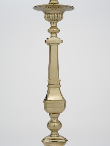 Paire de grands chandeliers en bronze Epoque Louis XIII - Christophe Havas