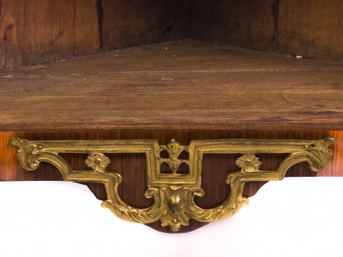 Louis XVI - Pair of Louis XVI veneered corner cabinets