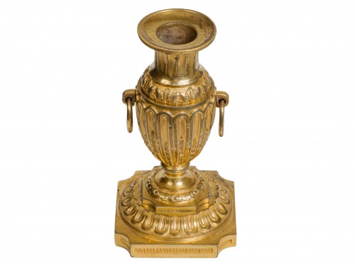 Paire de bougeoirs de poing en bronze doré  époque Louis XVI - Louis XVI