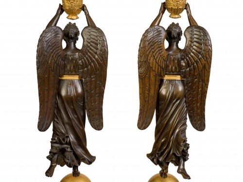 XIXe siècle - Paire de candélabres en bronze patiné et doré Epoque Empire