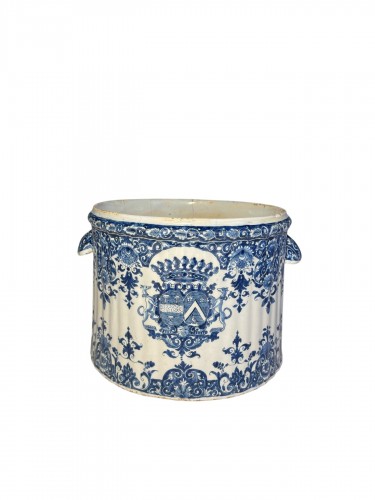 Rafraichissoir en faience de Rouen, 18e siècle