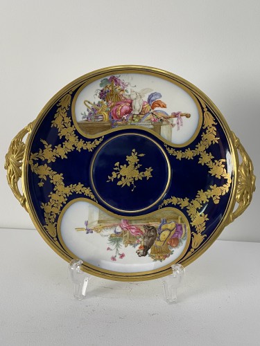 A Sèvres (hard-paste) ‘Beau Bleu’ Écuelle, Cover and Stand - 