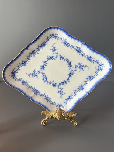 18th Century Sèvres Soft-Paste Porcelain One-Person Déjeuner Service - Porcelain & Faience Style 