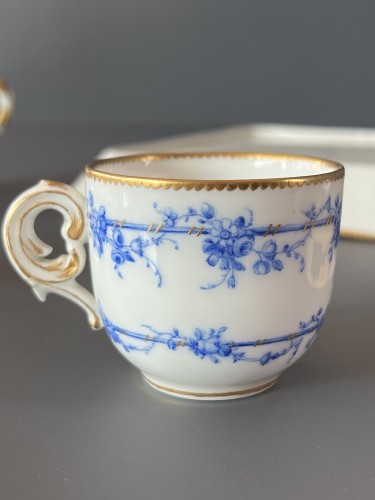 18th Century Sèvres Soft-Paste Porcelain One-Person Déjeuner Service - 