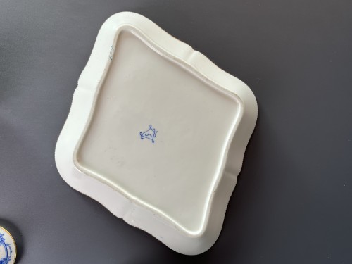  - 18th Century Sèvres Soft-Paste Porcelain One-Person Déjeuner Service