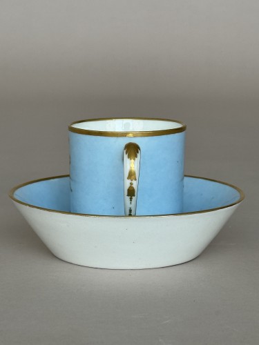 A Sèvres Soft-Paste Porcelain Beaker and Saucer - Louis XVI