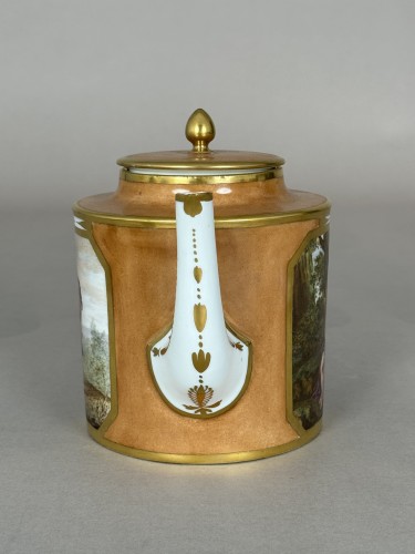 Céramiques, Porcelaines  - Sèvres Théière « Litron » Mercure, Vénus et l’Amour