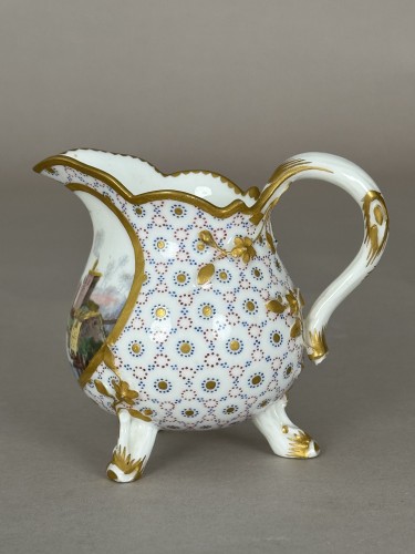 18th century - Sèvres, Soft-paste porcelain milk jug with landscape