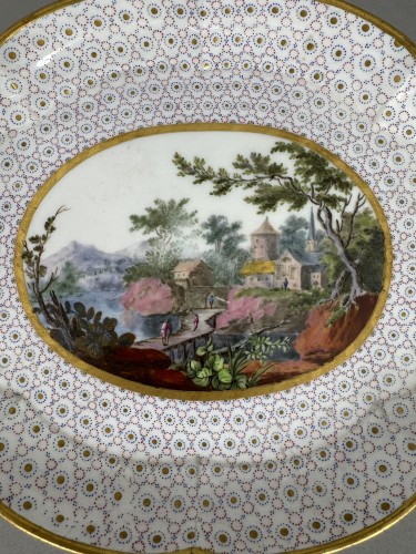 Plateau en porcelaine tendre de Sèvres du XVIIIe siècle - CHtresor Art