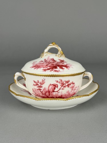 Antiquités - Sèvres soft-paste porcelain écuelle decorated by Jean-Louis Morin