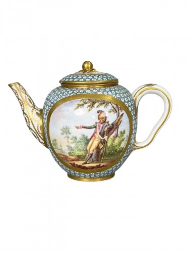 Sèvres Soft-Paste Porcelain Oviform Tea Pot, 1785