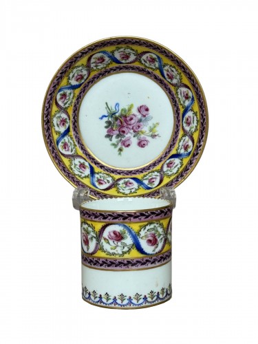 Sèvres Porcelain Tasse Litron and Saucer, collection of Ostave Du Sartel 