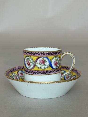 Sèvres Porcelain Tasse Litron and Saucer, collection of Ostave Du Sartel  - Porcelain & Faience Style 