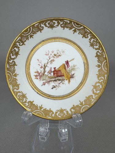 Sèvres Hard-Paste Porcelain Cup and Saucer, Girl with Doves - 
