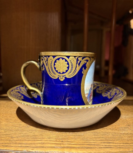 Sèvres soft-paste porcelain cup and saucer with harbor scene, Morin 1778 - 