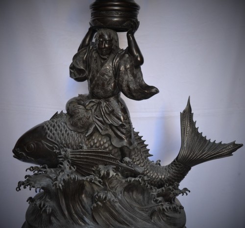 Antiquités - Large cast bronze censer . Japanese work of art .Meiji period.