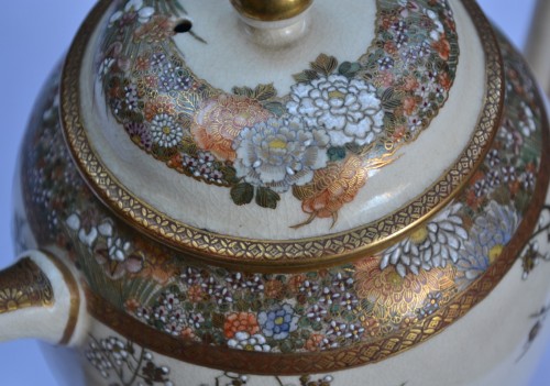Asian Works of Art  - Tea set .Satsuma earthenware, Japan Meiji period