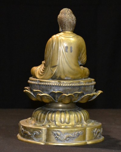 XVIIIe siècle - Bouddha en bronze coulé, Japon époque Edo