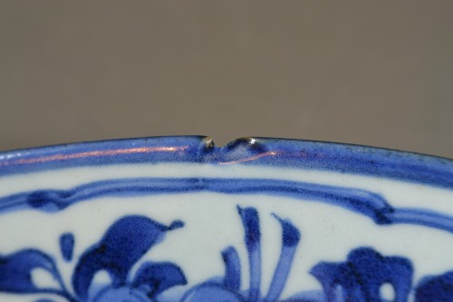 XVIIe siècle - Plat en porcelaine d'Arita, Japon fin du 17e siècle
