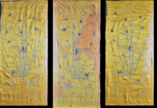 Triptyque de soie brodée sur fond jaune, Chine période Qing - Arts d
