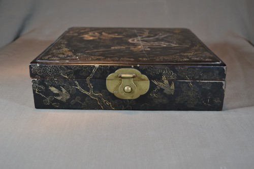 18th century - Lacquer Box incised in gold( Ch&#039;iang Chin).China or Ryukyu 18th century.