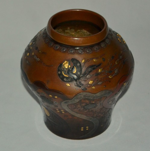 Vase en alliage de cuivre (sentoku) incrusté de métaux précieux.Japon 19° siècle - Arts d